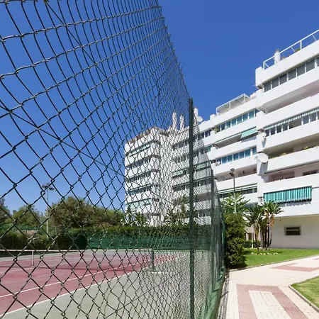 Immaculate 3-bed In Fuengirola